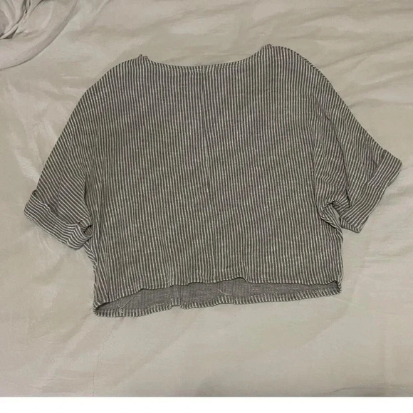 Caution To The Wind Gray White Slouch  Cuff Short Sleeve Top Women's Size Small - Picture 2 of 4